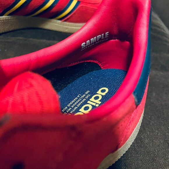Rare Sample Tag Adidas Handball Spezial Red Blue Yellow 9 US 8.5 UK 42 2/3 EU - Picture 6 of 10